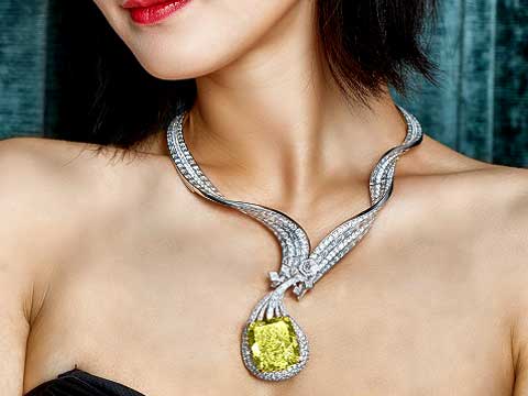 Sotheby's Dunhuang Pipa Necklace diamonds